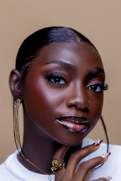 Model wearing Divine 3D cat-eye lashes by Mink Rush 